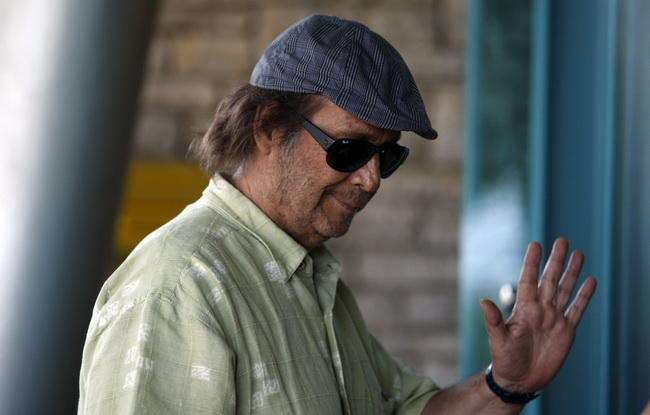 Zadar, 070610.
Gitarist Paco de Lucia stigao je danas popodne u hotel Falkensteiner na Boriku. Odrzati ce koncert sutra u 21 i 30h na trgu Pet bunara.
Foto: Jure Miskovic / CROPIX Zadar, 070610.
Gitarist Paco de Lucia stigao je danas popodne u hotel Falkensteiner na Boriku. Odrzati ce koncert sutra u 21 i 30h na trgu Pet bunara.
Foto: Jure Miskovic / CROPIX