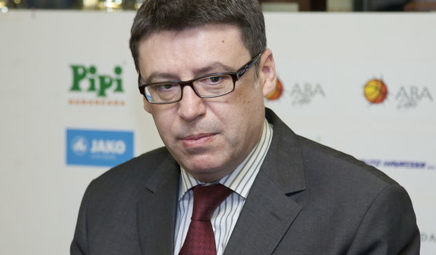 Split, 071212.
Dvorana KK Split.
Ministar  sporta Zeljko Jovanovic kupio je dionice KK Split.
Na fotografiji: Zeljko Jovanovic.
Foto: Vojko Basic / CROPIX