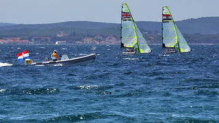 Jedrenje: SP klase 49er – drugi dan 8. svibnnja 2012, Foto: Leonard Kvarantan Jedrenje: SP klase 49er – drugi dan 8. svibnnja 2012, Foto: Leonard Kvarantan