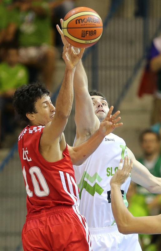 Europsko prvenstvo u kosarci Eurobasket Slovenija 2013., skupina C. Slovenija – Hrvatska 74-76. Photo: Igor Kralj/PIXSELL Europsko prvenstvo u kosarci Eurobasket Slovenija 2013., skupina C. Slovenija – Hrvatska 74-76. Photo: Igor Kralj/PIXSELL