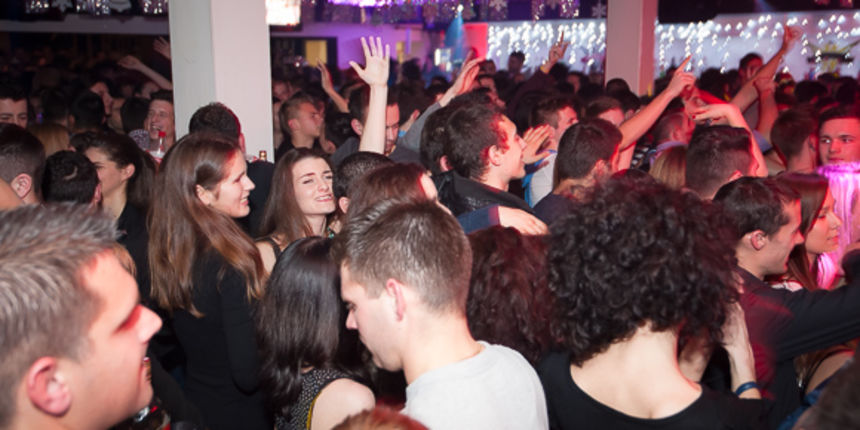 Hitch bar promo. Hitch bar najava. Božićni koncert Jole u Hitch baru, 25.12.2014. (foto: Ivan Toman)