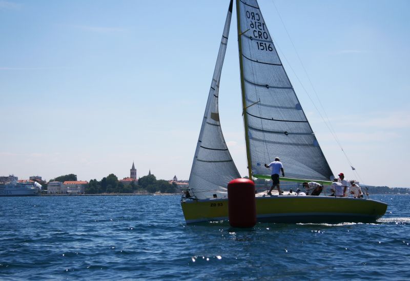 Image 988953 (auto) Image 988953 (auto)