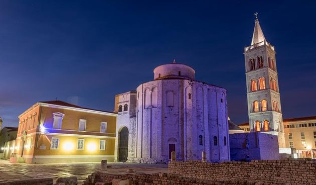 Svjetski dan svjesnosti o autizmu: plava crkva svetog Donata, Foto: Dino Stanin/PIXSELL