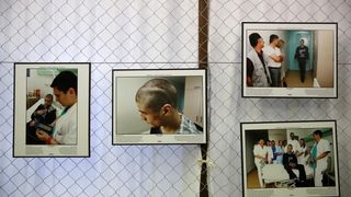 21.10.2013., Zadar – U Knezevoj palaci otvorena je izlozba Hrvatske novinske fotografije 2012. Photo: Filip Brala/PIXSELL 21.10.2013., Zadar – U Knezevoj palaci otvorena je izlozba Hrvatske novinske fotografije 2012. Photo: Filip Brala/PIXSELL