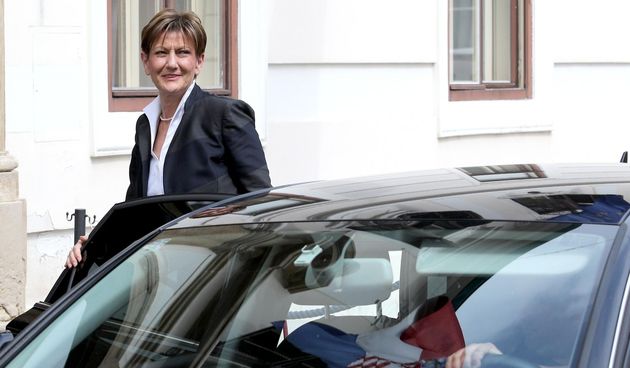 u Banskim dvorima poceo je sastanak vladajuce koalicije o tzv. aferi mailovi. MArtina Dalic