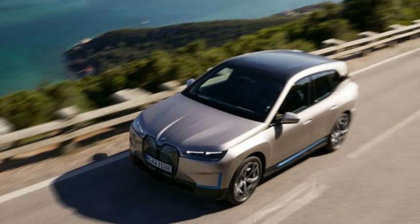 BMW predstavio novi električni automobil s dometom od čak 600 kilometara