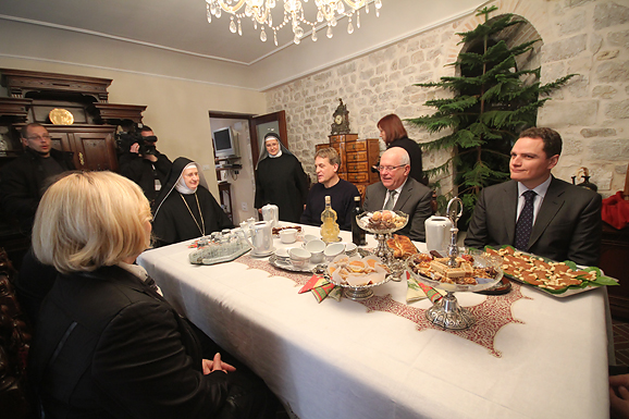 Gradonačelnik sa suradnicima u posjeti Benediktinskom samostanu