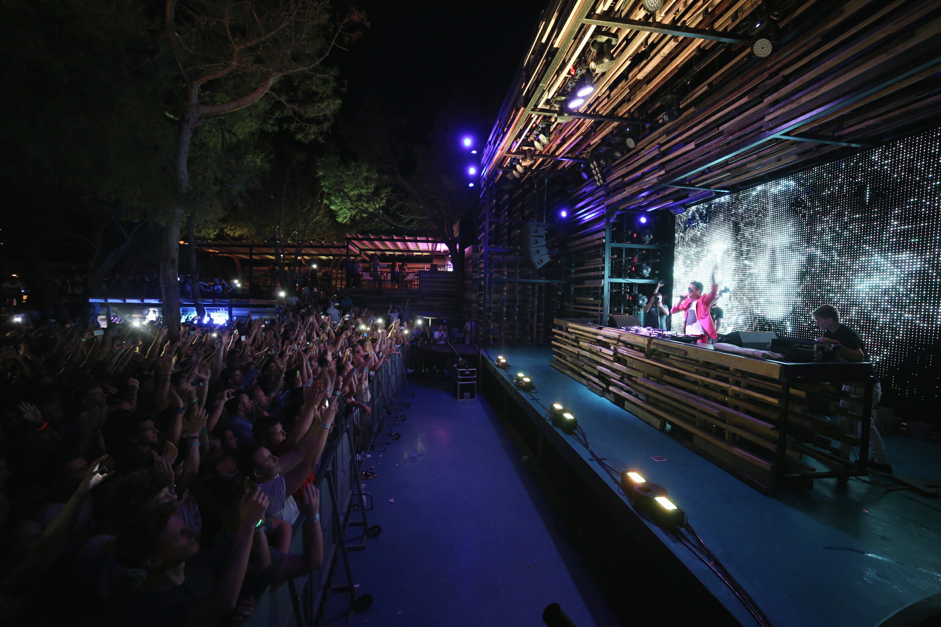 DJ Antoine zapalio Kalypso club, Foto: Bruno Zlomislić DJ Antoine zapalio Kalypso club, Foto: Bruno Zlomislić