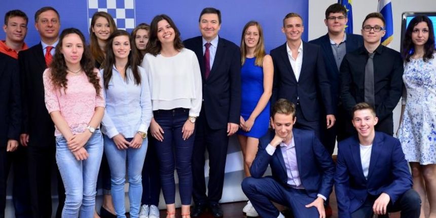 Dodjela nagrade Soljačić te dodjela priznanja MZOS- a 20 ucenika za izniman uspjeh na državnoj maturi. Photo: Marko Prpic/PIXSEL Dodjela nagrade Soljačić te dodjela priznanja MZOS- a 20 ucenika za izniman uspjeh na državnoj maturi. Photo: Marko Prpic/PIXSEL