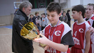 Podjela medalja na Božićnom košarkaškom turniru