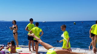 Sasvim osoban doživljaj – 10. dm Millennium Jump sa zadarske rive. Foto: Mladen Malik Barba Sasvim osoban doživljaj – 10. dm Millennium Jump sa zadarske rive. Foto: Mladen Malik Barba