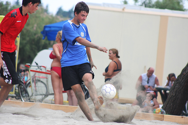 Turnir u nogometu na pijesku na Kolovarama (foto:Saša Čuka)