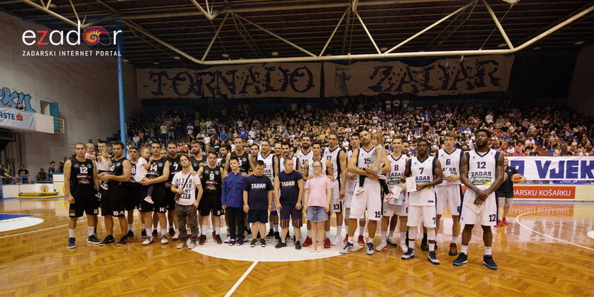 Humanitarna utakmica u Jazinama: KK Zadar – KK Diadora Humanitarna utakmica u Jazinama: KK Zadar – KK Diadora
