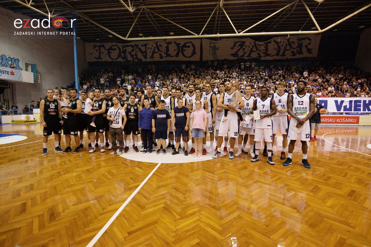Humanitarna utakmica u Jazinama: KK Zadar – KK Diadora Humanitarna utakmica u Jazinama: KK Zadar – KK Diadora