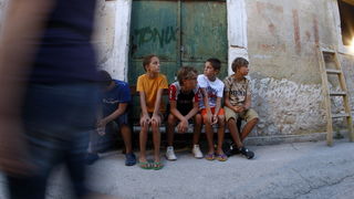 Zadar, 140811.
Na Bokanjcu se veceras odrzala 6. Alka. 35 alkara praceni limenom glazbom i pristranim navijacima pokazala su svoje umijece. KUD-a Bleke i konji organizirali su ovu manifestaciju. Alka se odrzala na bokanjackoj Kuntradi.
Foto: Jure Miskovic Zadar, 140811.
Na Bokanjcu se veceras odrzala 6. Alka. 35 alkara praceni limenom glazbom i pristranim navijacima pokazala su svoje umijece. KUD-a Bleke i konji organizirali su ovu manifestaciju. Alka se odrzala na bokanjackoj Kuntradi.
Foto: Jure Miskovic