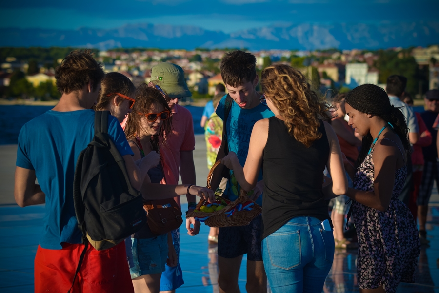 Festival smokava na Pozdravu suncu Festival smokava na Pozdravu suncu