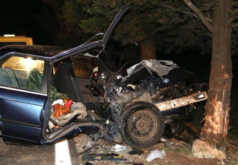 U mjestu Jankolovica dogodila se teska prometna nesreca u kojoj su dvije osobe smrtno stradale. Ocevid je u tijeku a cesta je zatvorena za promet. Photo: Dusko Jaramaz/PIXSELL U mjestu Jankolovica dogodila se teska prometna nesreca u kojoj su dvije osobe smrtno stradale. Ocevid je u tijeku a cesta je zatvorena za promet. Photo: Dusko Jaramaz/PIXSELL