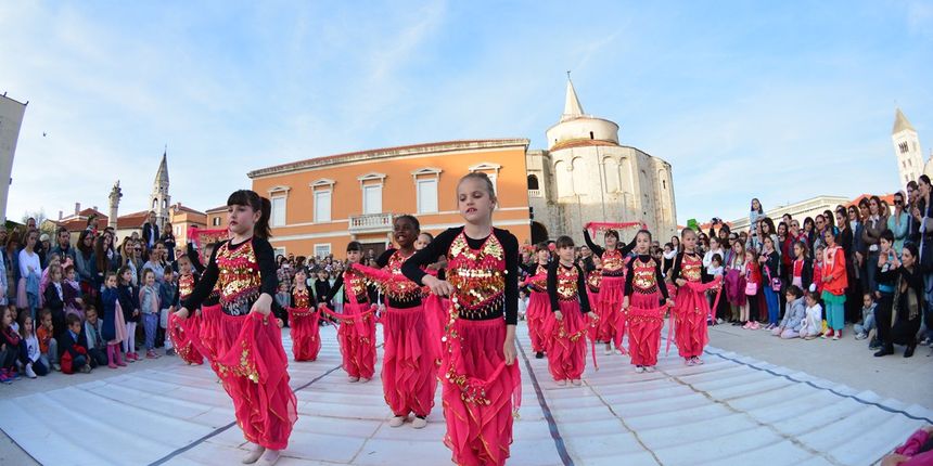 Zadarske plesne skupile obilježile Svjetski dan plesa; foto Iva Perinčić Zadarske plesne skupile obilježile Svjetski dan plesa; foto Iva Perinčić