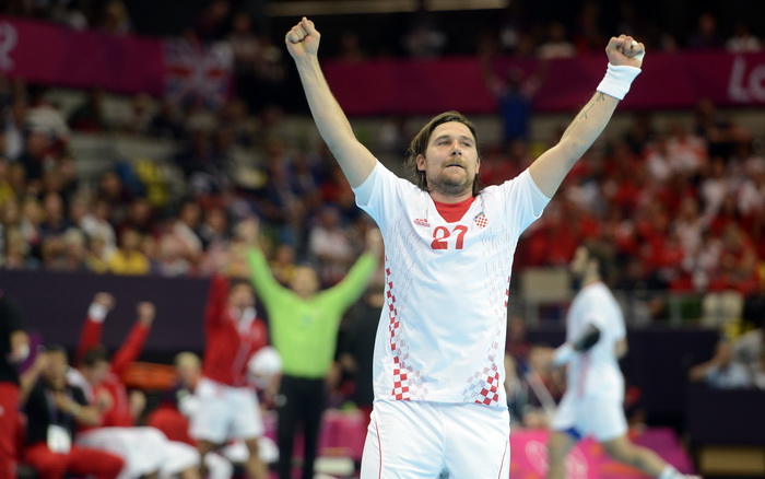 London, 310712.Dvorana Copper Box.Hrvatska muska rukometna reprezentacija igra utakmicu 2. kolo u skupini B protiv Srbije tokom Olimpijskih Igra u Londonu.Na fotografiji: Ivan Cupic slavi nakon gola.Foto: Drago Sopta / CROPIX