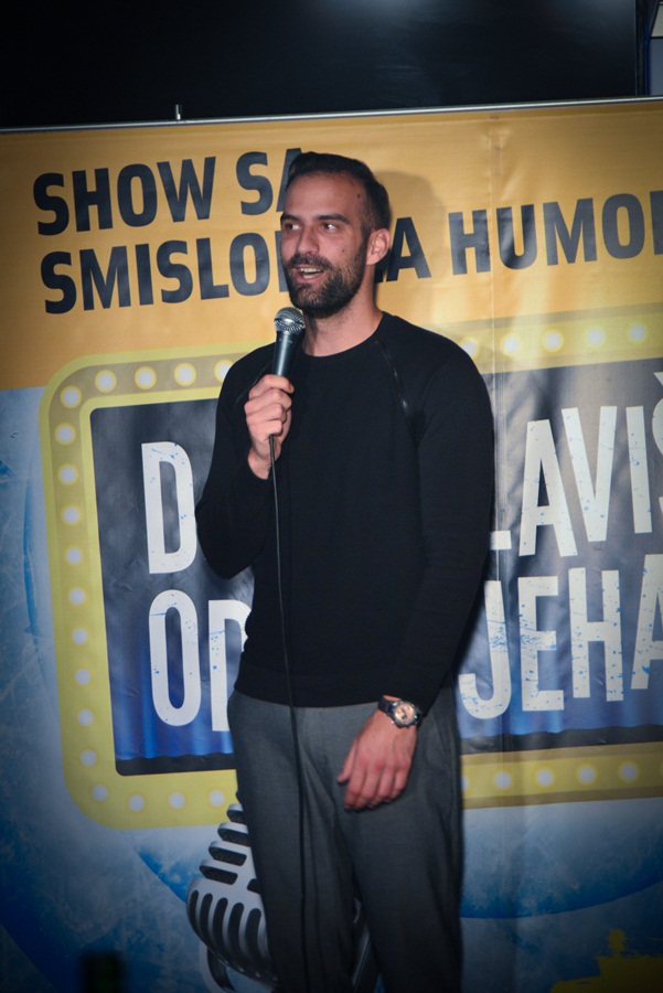 Ivan Šarić u Famous baru