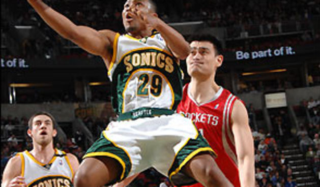 Mike Wilks (Foto: nba.com)