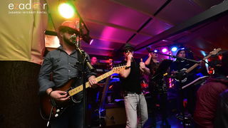 Tisuće Zadrana uživalo na krcatom Narodnom trgu i Tgu Petra Zoranića uz Tomislava Bralića i klapu Intrade Tisuće Zadrana uživalo na krcatom Narodnom trgu i Tgu Petra Zoranića uz Tomislava Bralića i klapu Intrade