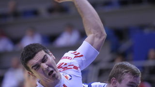 Vrsac, 160112.
Europsko prvenstvo u rukometu u Srbiji.
Prvo kolo, utakmica izmedju Hrvatske i Islanda.
Na slici: Denis Buntic.
Foto: Drazen Aleksic / CROPIX Vrsac, 160112.
Europsko prvenstvo u rukometu u Srbiji.
Prvo kolo, utakmica izmedju Hrvatske i Islanda.
Na slici: Denis Buntic.
Foto: Drazen Aleksic / CROPIX