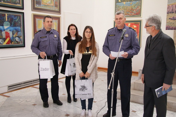 Gradska loža: Dodjela nagrada savjesnim vozačima Gradska loža: Dodjela nagrada savjesnim vozačima