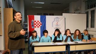 Prezentacija ucenica Medicinske skole Ante Kuzmanica na Megaconference Jr. 2010, Foto: Antonela Vitlov