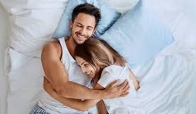 LOŠA REZOLUCIJA Veza, ljubav, parovi, parner, poljubac, brak, romantika, seks