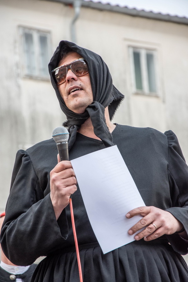 Paški zimski karneval 2017.- Maškarane skupine u karnevalskoj povorci Paški zimski karneval 2017.- Maškarane skupine u karnevalskoj povorci