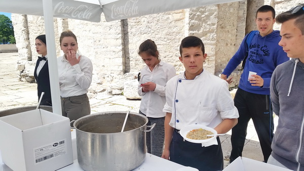 18. Dani masline: Dodjela nagrada u Gradskoj loži i Maslinarskli marendin na Forumu 18. Dani masline: Dodjela nagrada u Gradskoj loži i Maslinarskli marendin na Forumu