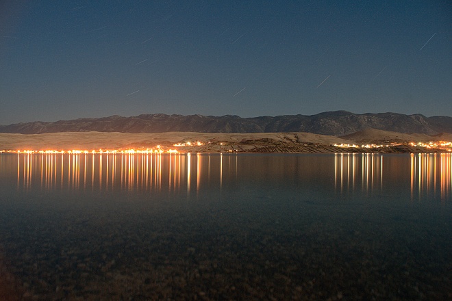 Image 1208363 (auto)