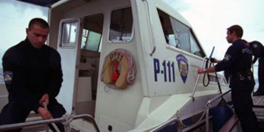 pomorska policija