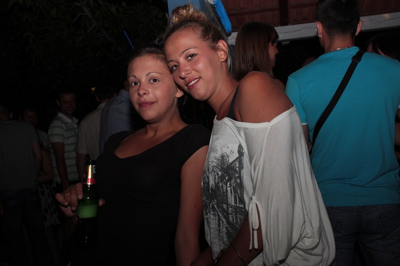 Vir: Otvorenje Coctail bara Noštromo, Foto: Lucija Juravić Vir: Otvorenje Coctail bara Noštromo, Foto: Lucija Juravić