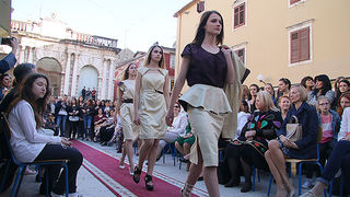 Modna revija državnog natjecanja mladih dizajnera Modna revija državnog natjecanja mladih dizajnera