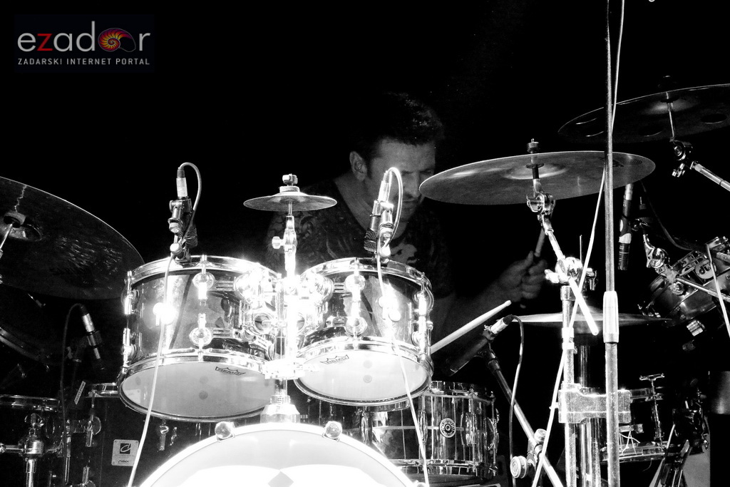 Parni valjak Viranima priredio vrhunsku dvosatnu glazbenu poslasticu Parni valjak Viranima priredio vrhunsku dvosatnu glazbenu poslasticu