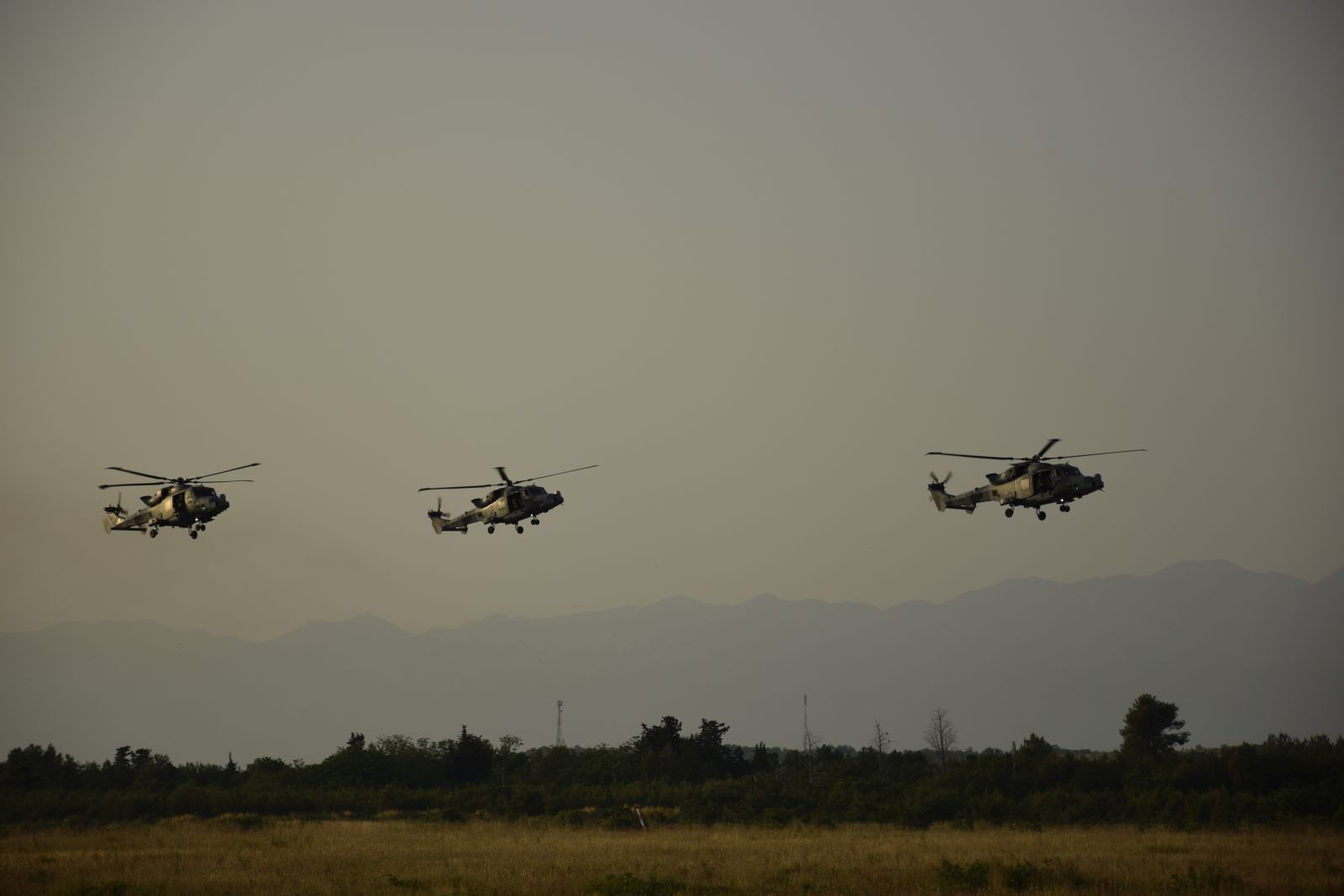 Zemunik: Dolazak britanskih i francuskih zračnih snaga za vježbu “Swift Response 2019.” Zemunik: Dolazak britanskih i francuskih zračnih snaga za vježbu “Swift Response 2019.”