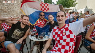 Navijačko ludilo u Zadru za vrijeme i nakon finala Svjetskog prvenstva Navijačko ludilo u Zadru za vrijeme i nakon finala Svjetskog prvenstva