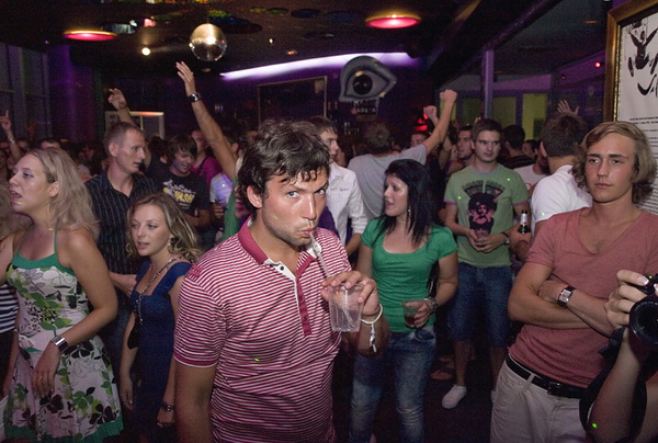 Koncert Jole u Dali baru, 13. kolovoza 2009.