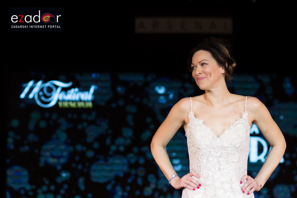11. Festival vjenčanja: Modna revija vjenčanica i svečanih haljina te revija cvijeća i koncert Sandija Cenova 11. Festival vjenčanja: Modna revija vjenčanica i svečanih haljina te revija cvijeća i koncert Sandija Cenova