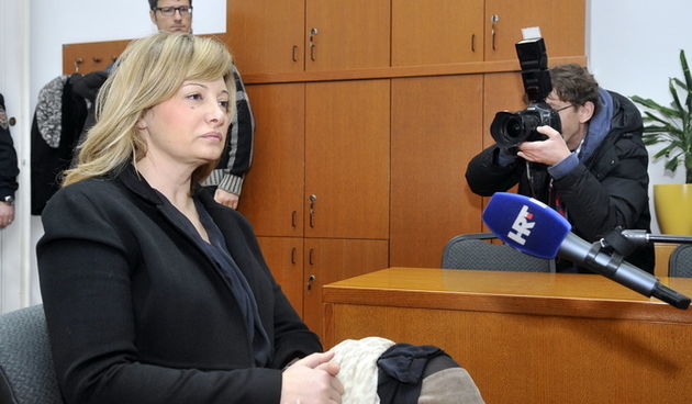 Zagreb, 181212.
Zupanijski sud.
Na sudjenju Sinisi Svilanu zbog primanja mita, danas je svjedocila Dijana Culjak.
Na fotografiji: Dijana Culjak na sudu.
Foto: Bruno Konjevic / CROPIX