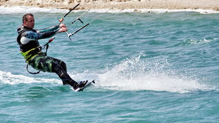 Surferi i kiteri guštali u južini na Boriku Surferi i kiteri guštali u južini na Boriku