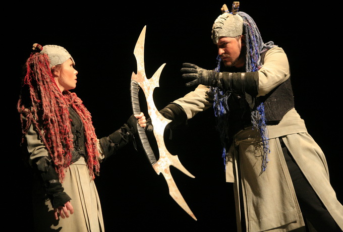 Rijeka, 250212.
U organizaciji muzeja starih racunala Peek & Poke u Hrvatskom kulturnom domu (HKD) na Susaku prikazana je prva klingonska opera na svijetu u izvedbi nizozemskog teatra Zeebelt. Opera pod nazivom U na jeziku je Klingonaca, izmisljenog ratni Rijeka, 250212.
U organizaciji muzeja starih racunala Peek & Poke u Hrvatskom kulturnom domu (HKD) na Susaku prikazana je prva klingonska opera na svijetu u izvedbi nizozemskog teatra Zeebelt. Opera pod nazivom U na jeziku je Klingonaca, izmisljenog ratni