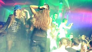 Spektar party u Aquarius klubu