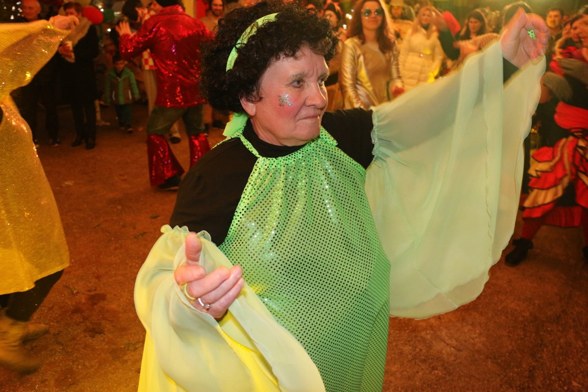 Virske maškare 2018: Defile maškaranih skupina i fešta uz “Koktelse”