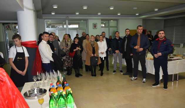 Povezivanje i umrežavanje turističkih dionika destinacije Lika