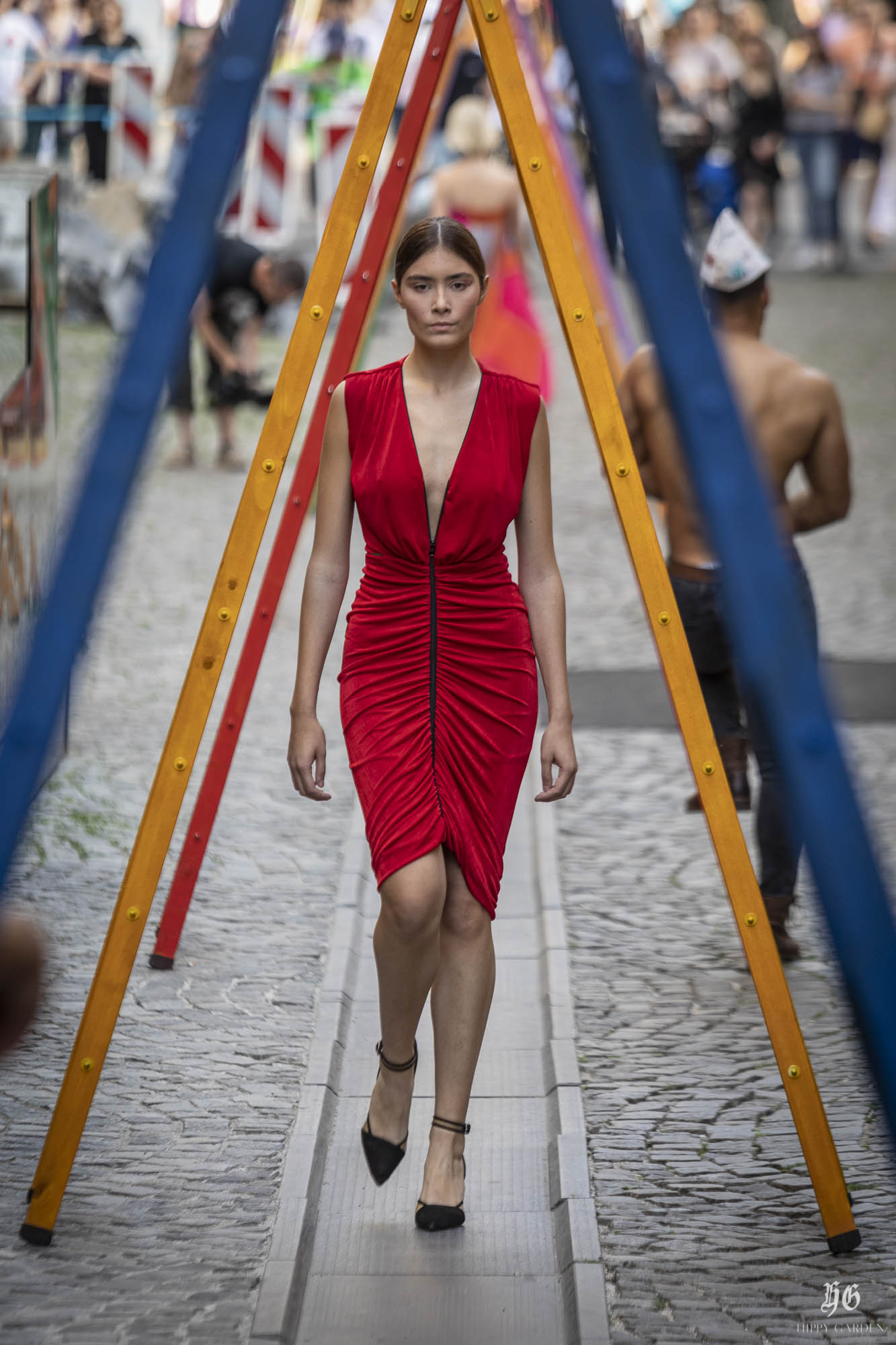 Ulična modna revija #INSPIREDBYART by Hippy Garden Ulična modna revija #INSPIREDBYART by Hippy Garden