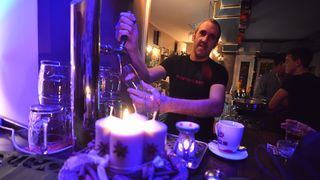 Večer poezije – Riječi iznad svega i Balboa band u Backstage baru