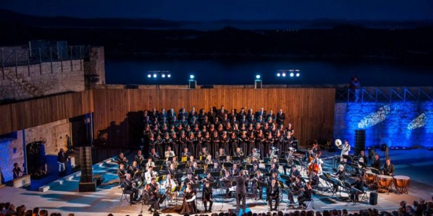 Queen symphony Zagreb classic